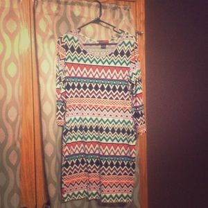 Aztec 3/4 sleeve dress
